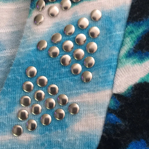 AB Studio Blue, Aqua, Green, Black and White Flutter Sleeve Top - size Small - Picture 11 of 11